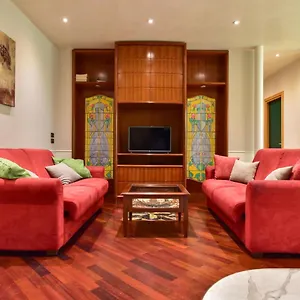 Elegant & Cozy In The Heart Of Appartement